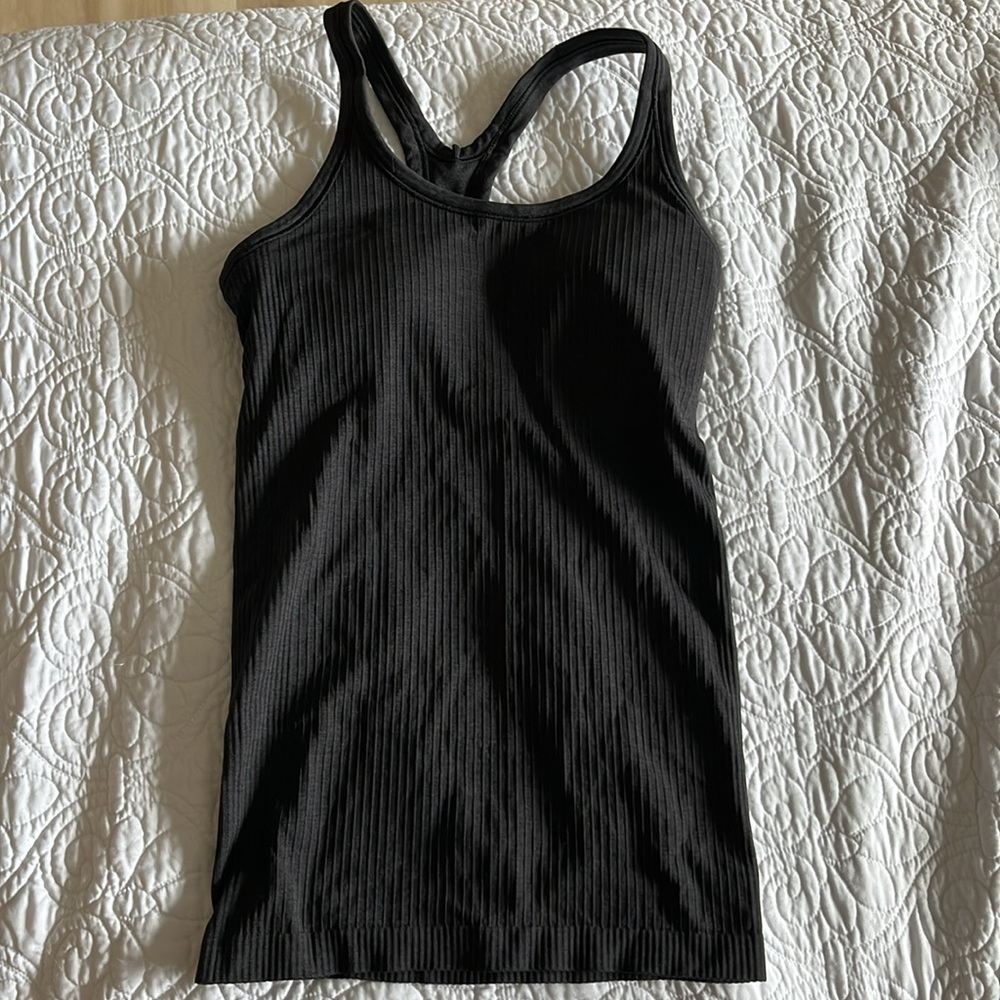 Lululemon Ebb to Street Tank